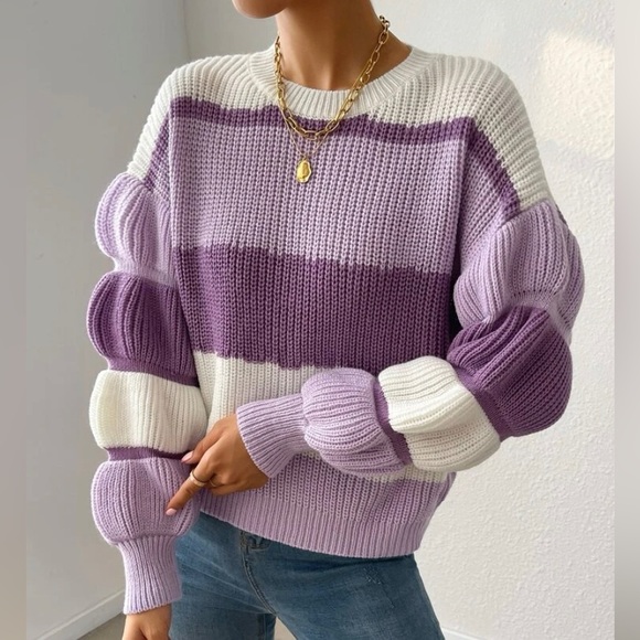 🆕 Gathered Sleeved Sweater - Purple Stripes - Picture 2 of 6
